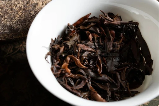 China Yunnan Pu 'er Tea 2024 Tianhong Zichan Xiangjing Raw Tea 60 grams